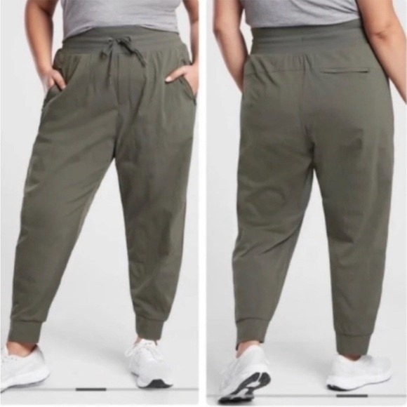 Athleta Trekkie North Jogger Pant Olive Drawstring Zipper Pocket Womens Size 18 - Picture 1 of 15